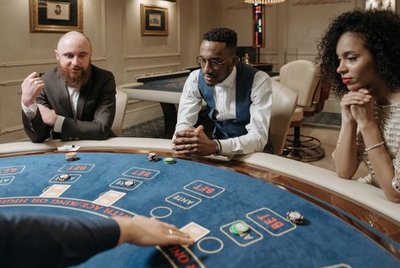 xì dách trực tuyến F8bet